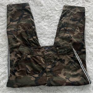 Abercrombie & Fitch Annie High Rise Ankle Straight Camo Pants
